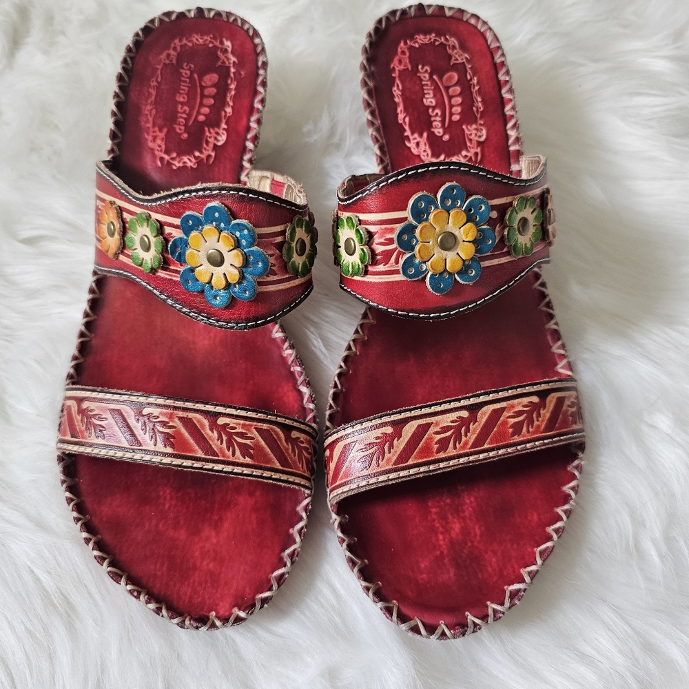 Spring Step Floral Sandals - Picture 2 of 14